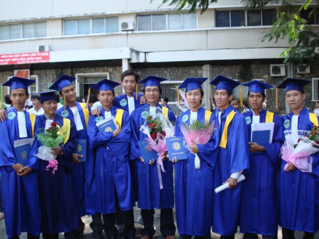 Bi quyet cho sinh vien moi tot nghiep