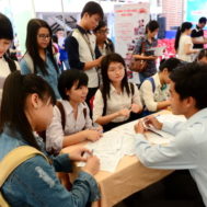 Sinh viên kế toán mới ra trường: Cần chuẩn bị gì trong hành trang tìm việc